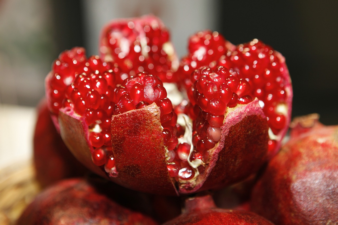 manfaat buah delima